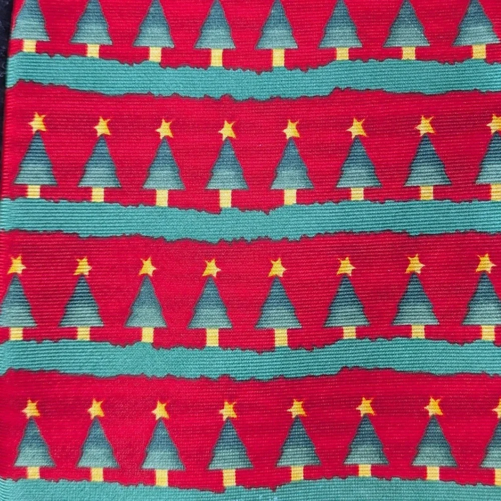 ALynn $70 Christmas Tree Farm Necktie Red Green Holiday Festive Silk Tie